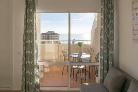 בנאלמדנה Estudio Apartamento Nuevo Benalbeach מראה חיצוני תמונה