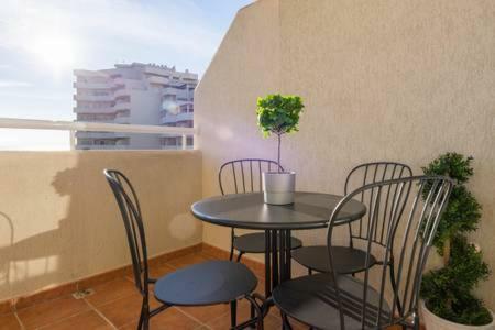 בנאלמדנה Estudio Apartamento Nuevo Benalbeach מראה חיצוני תמונה