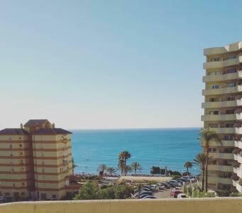 בנאלמדנה Estudio Apartamento Nuevo Benalbeach מראה חיצוני תמונה